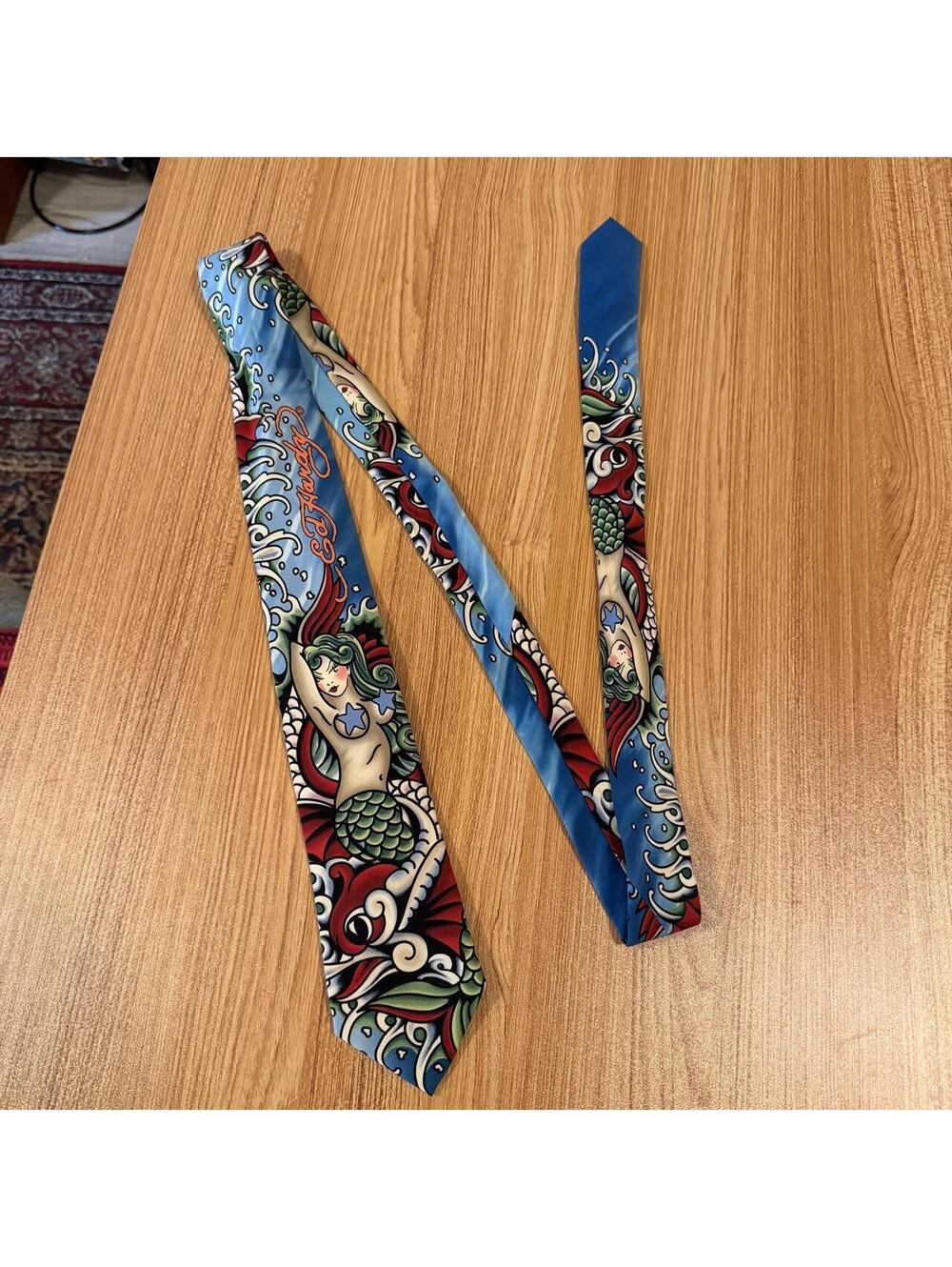 Ed hardy mermaid neck tie 00s